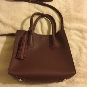 Forever 21 Bags - Burgundy satchel purse Forever 21 Bags - Burgundy satchel purse